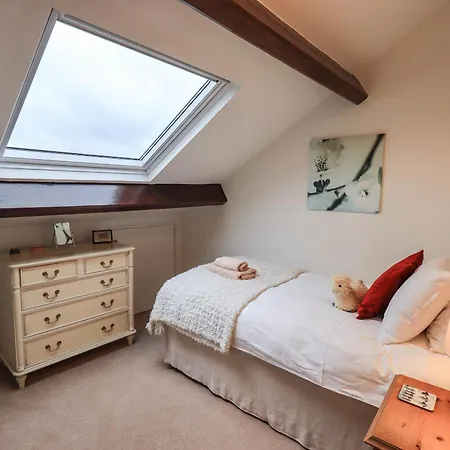 Stablemans At Stepping Stones * Ambleside